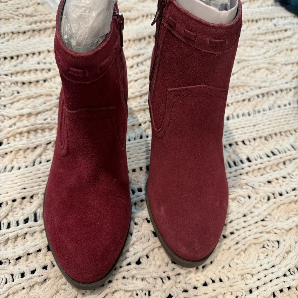 Brand New Stitch Fix Market Spruce Women's Burgundy Ankle Boots - Picture 3 of 4
